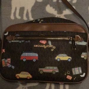 Michael Kors Crossbody
